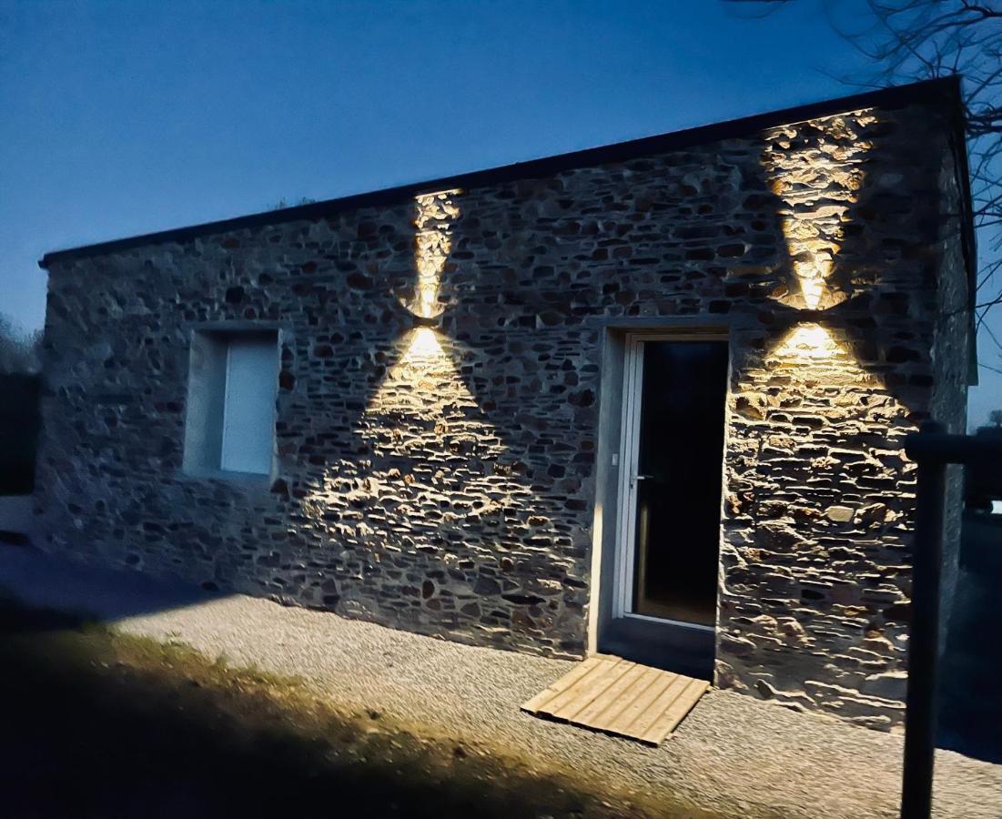 Maison En Pierres Au Calme Pres D'Ancenis Mésanger Εξωτερικό φωτογραφία